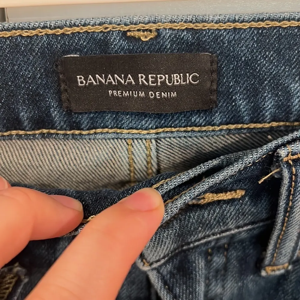 Banana‎ Republic premium denim high rise jeans size 25 - Image 2