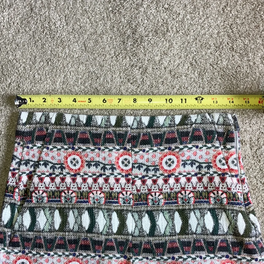 Zara High Waist Geometric Shorts - Image 3