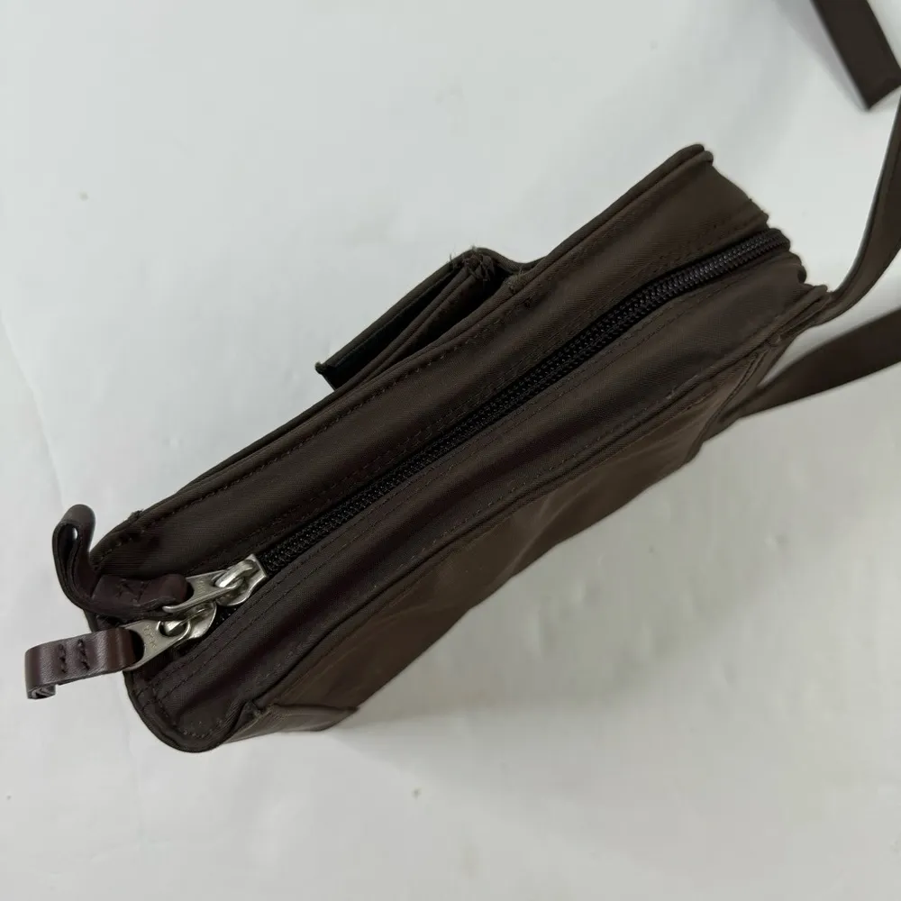 Eddie Bauer  Crossbody - Image 10