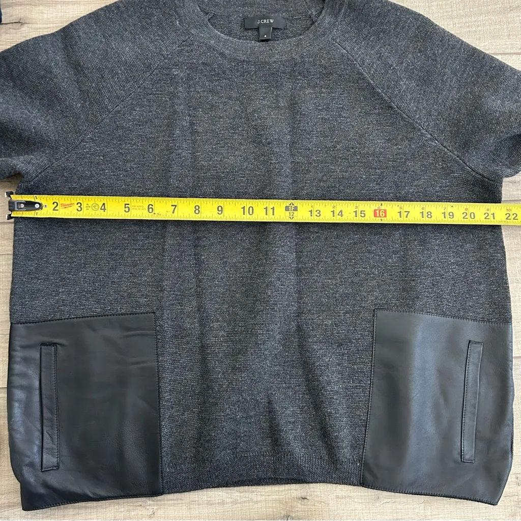 J. Crew Grey Merino Wool Short Sleeve Knit Sweater Black Leather Pockets 8 - Image 8