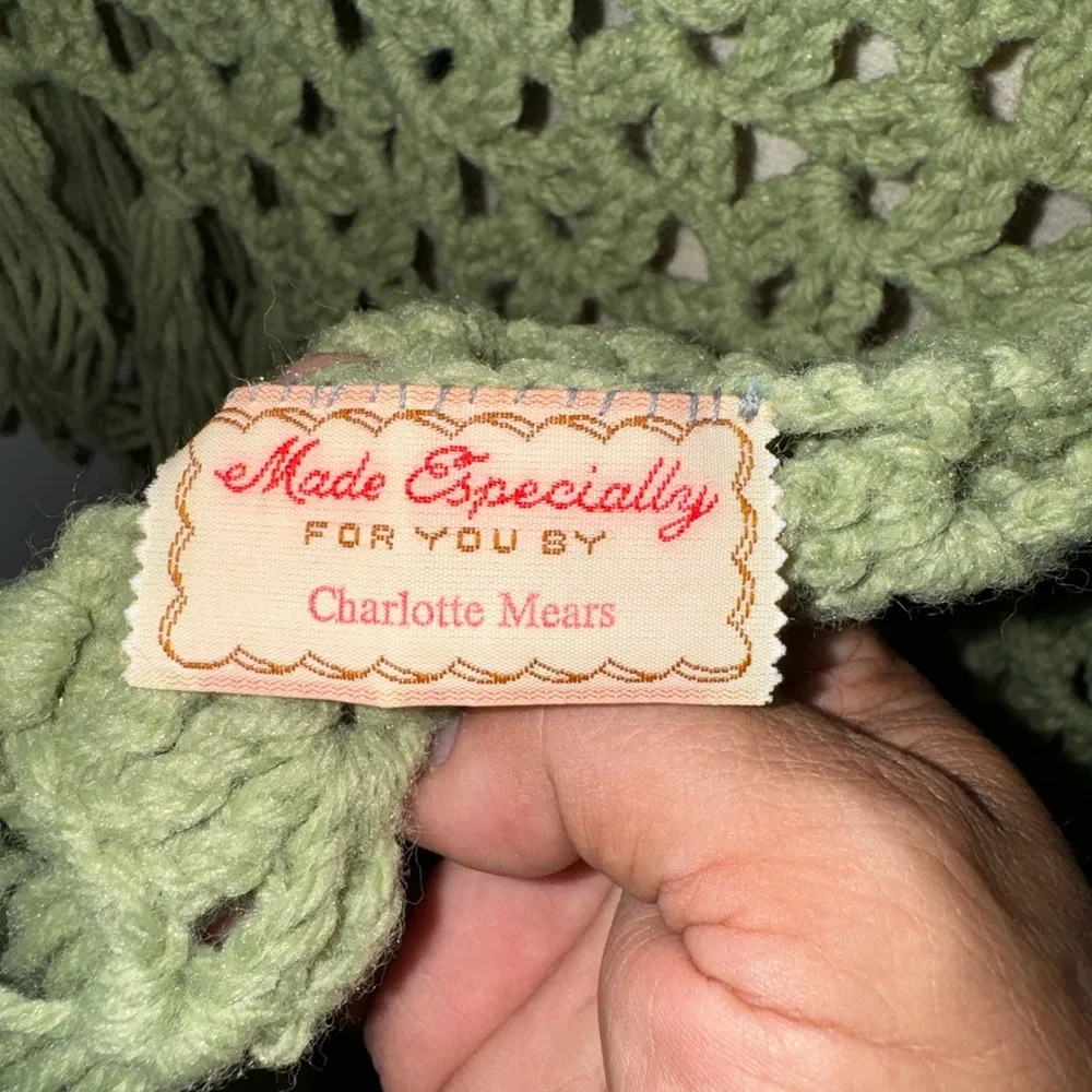 Vintage Handmade Crocheted Shawl Green - Image 2