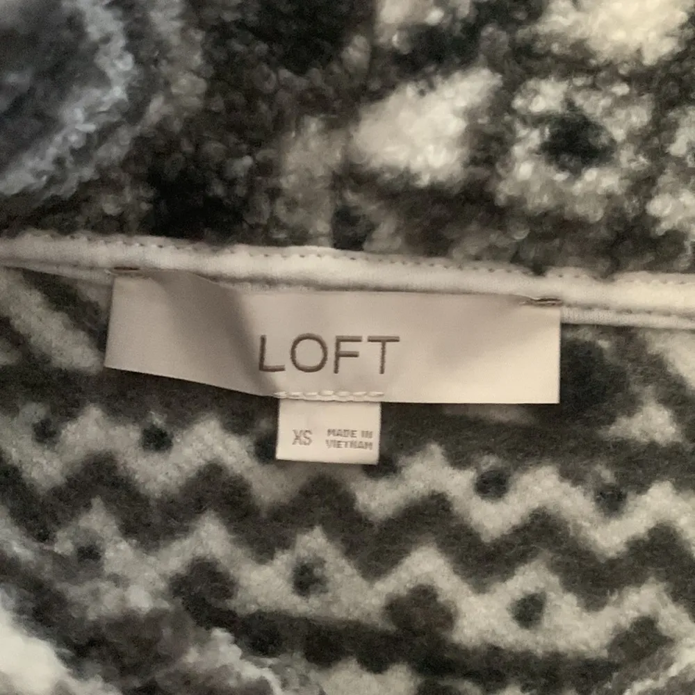 Loft  half zip pullover - Image 3