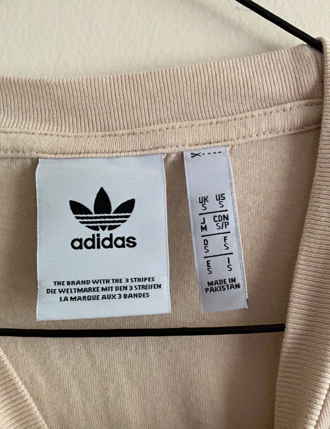 Adidas Tee Shirt - Image 4