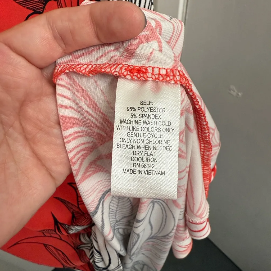 London Times Red/coral- Black Floral Mini Dress size 10 - Image 4