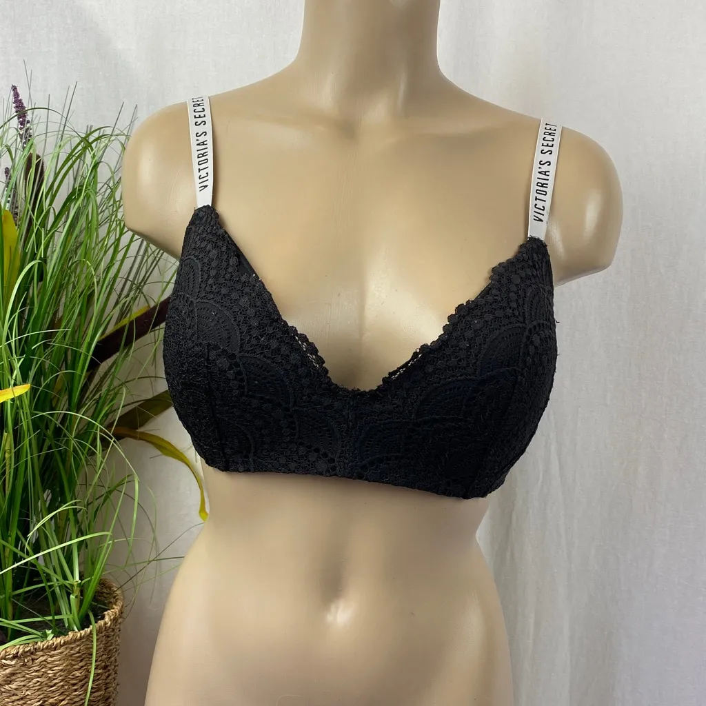Victoria’s Secret Black Lace Lined No Wire Logo Strap Bra 32DDD 32F - Image 2