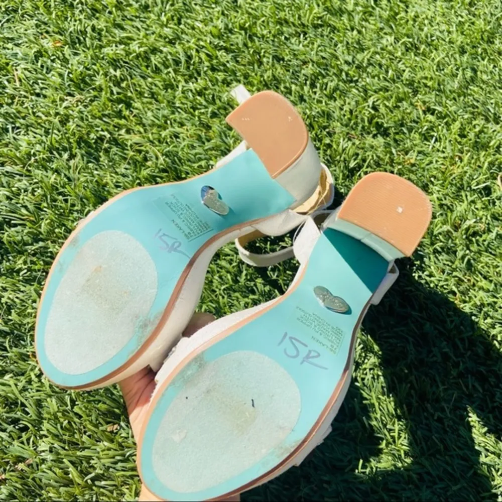 Blue by Betsy Johnson rhinestone floral platform high heels sandals shoes - Image 6