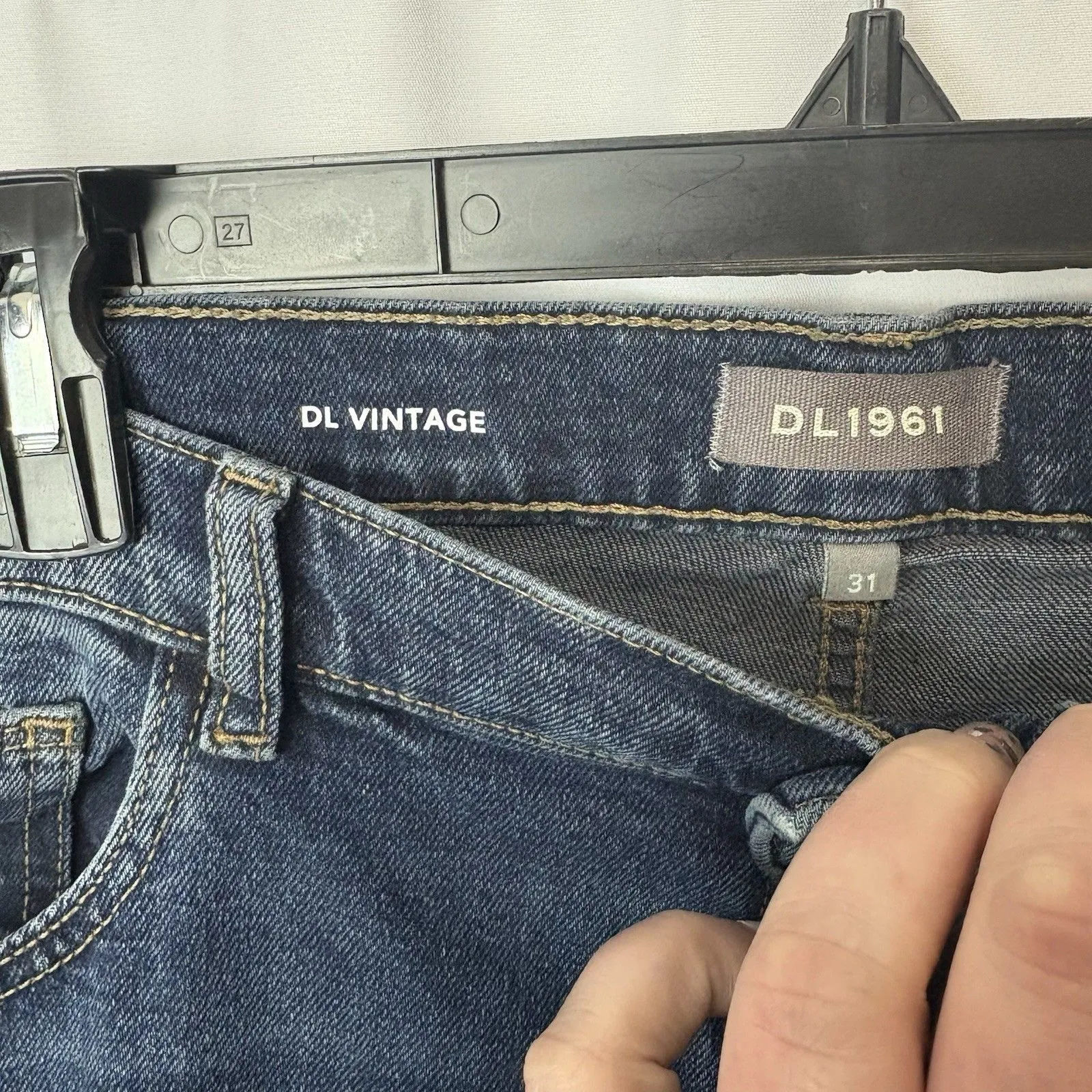 DL1961 Emilie Straight Ultra High Rise Vintage Jeans Women’s Size 31 Classic - Image 8