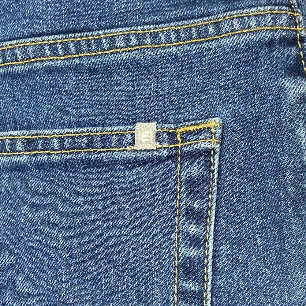 Everlane‎ The Way High Denim Short Size 28 - Image 5