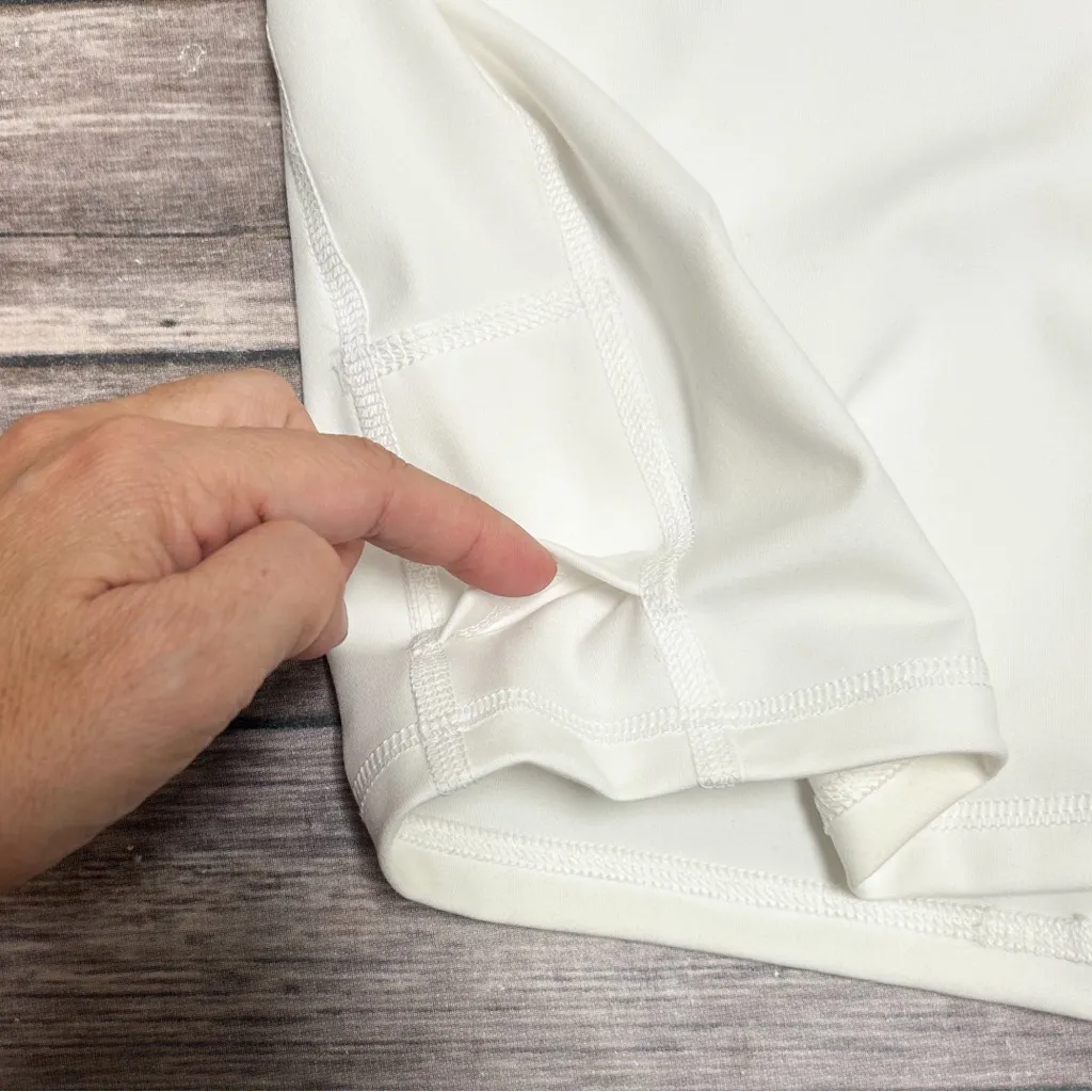 Peter Millar White Metallic Silver Stripe Navy Blue Trim Dolphin Hem Golf Skort - Image 8