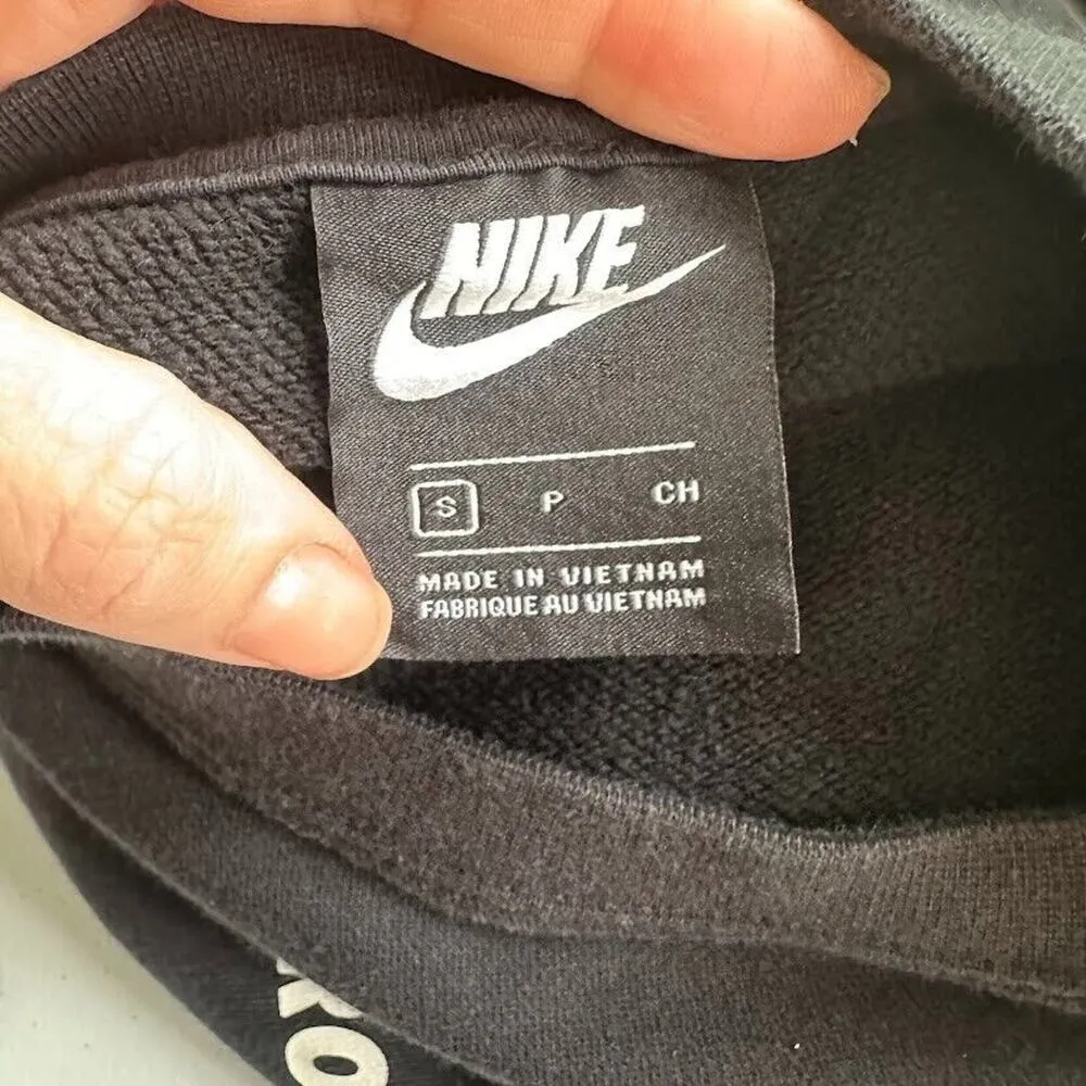 Nike Strawberries Fresh From Nike Black Sweatshirt Womens Size Small Embroidered - Image 5