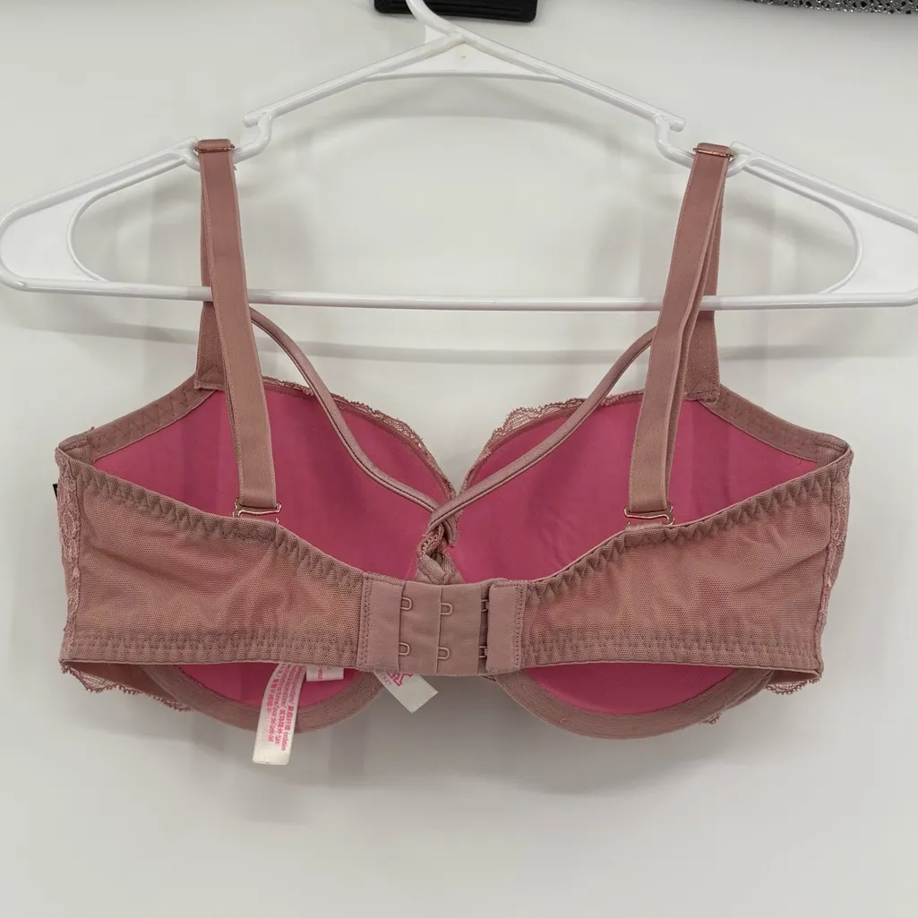 Pink vs tan laced date push‎ up bra 34DD - Image 2