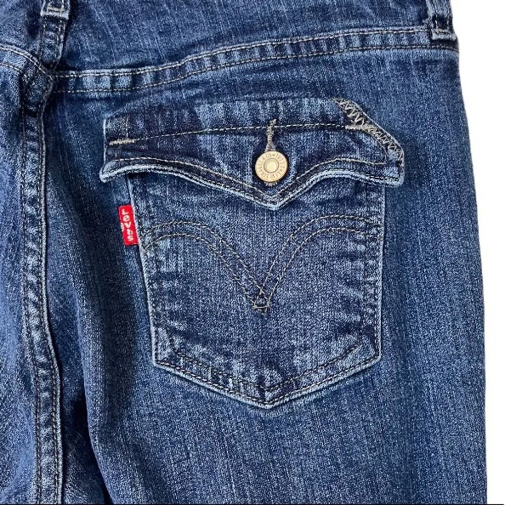 Levi’s 515 Boot Cut Mid Rise Flap Pockets Medium Wash Jeans Women's Size 29/32 - Image 6