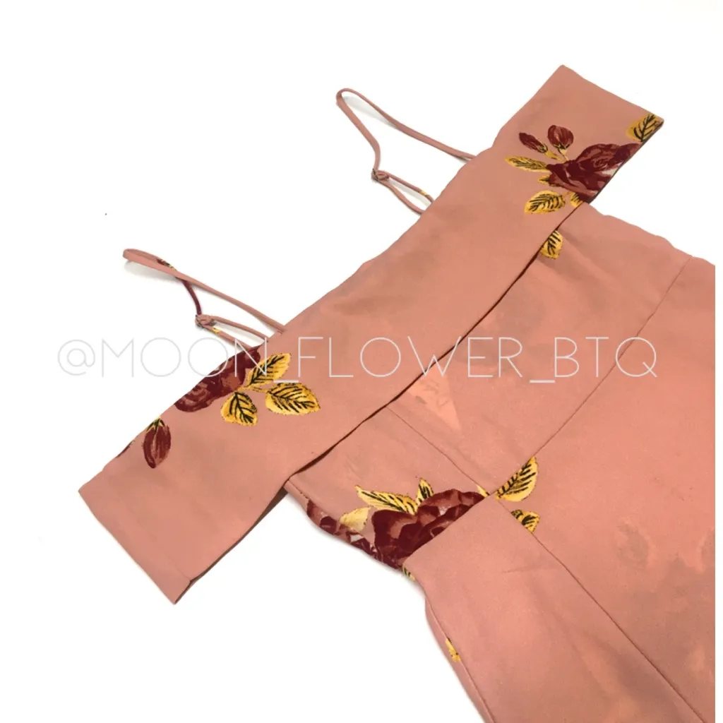 Amuse Society Dusty Rose Off-Shoulder Floral Dress Spaghetti Straps Summer Dress - Image 5