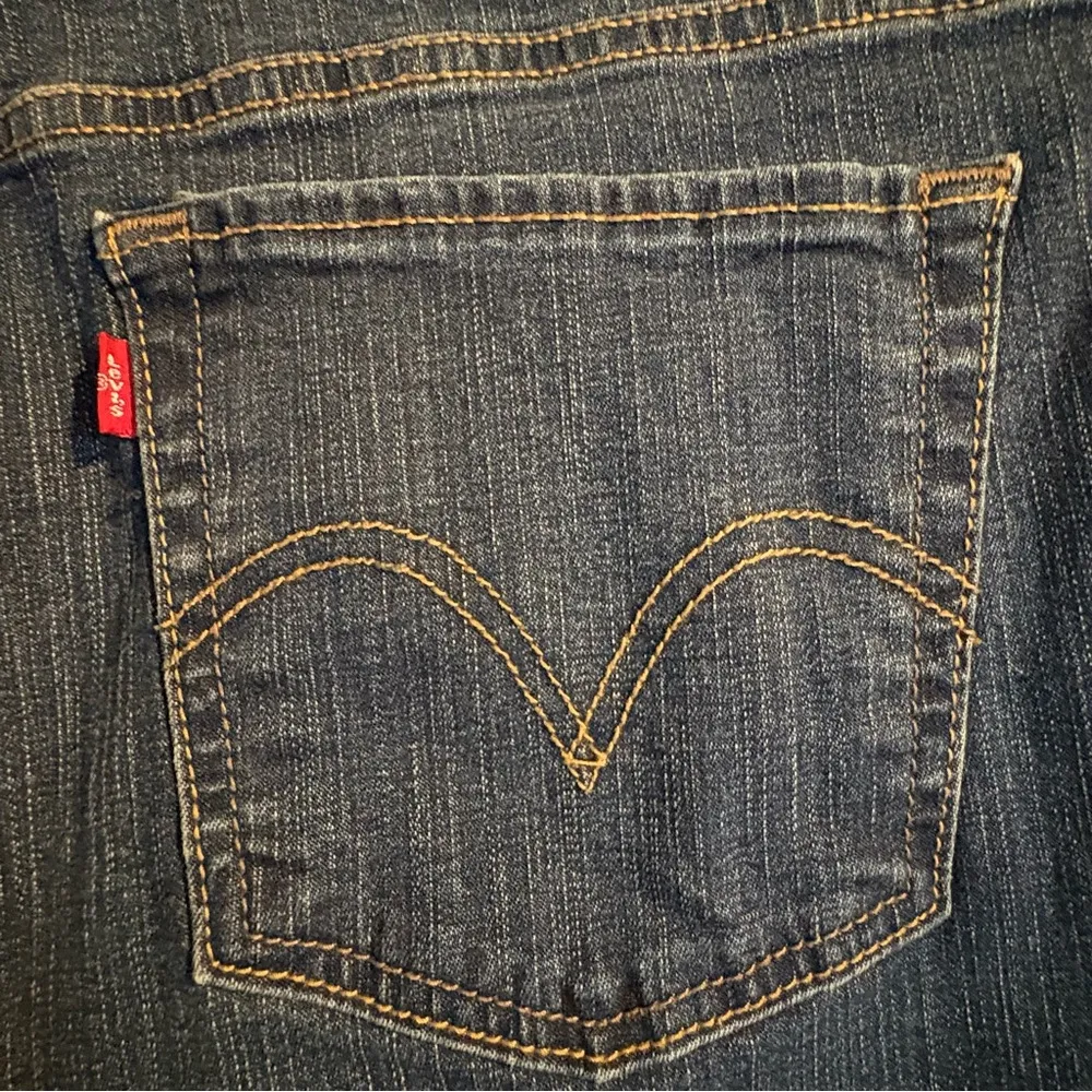 Levi’s 512 Perfectly Slimming Jeans Women’s Sz 16P Short Cotton Denim Flattering - Image 6