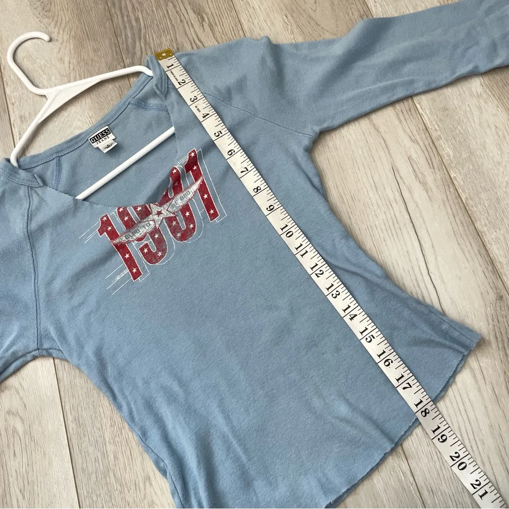 Guess Y2K Top v neck glad to be back star graphic womens Blue (small) vintage - Image 5
