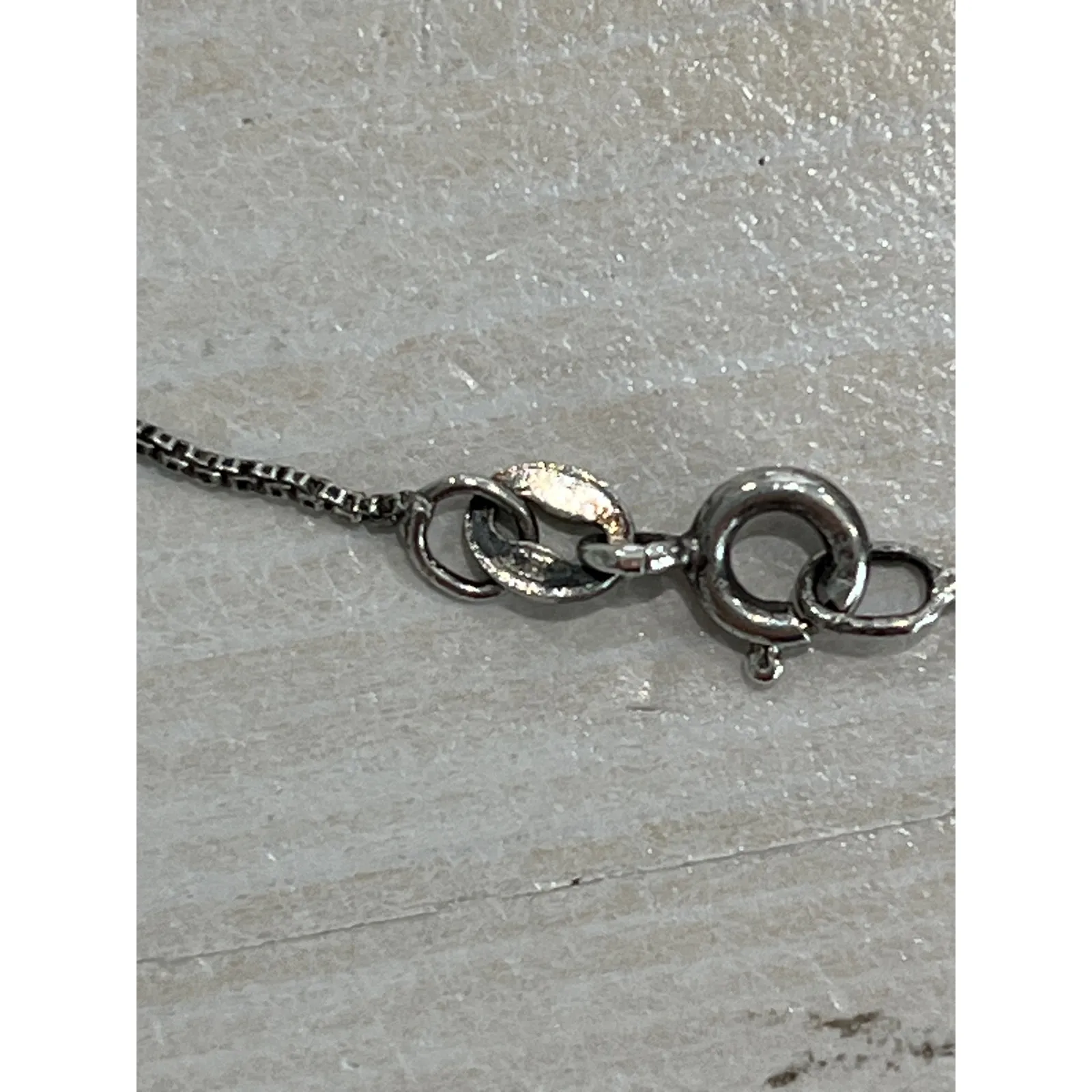 325 stamped silver chain with hamsa‎ charm - Image 3