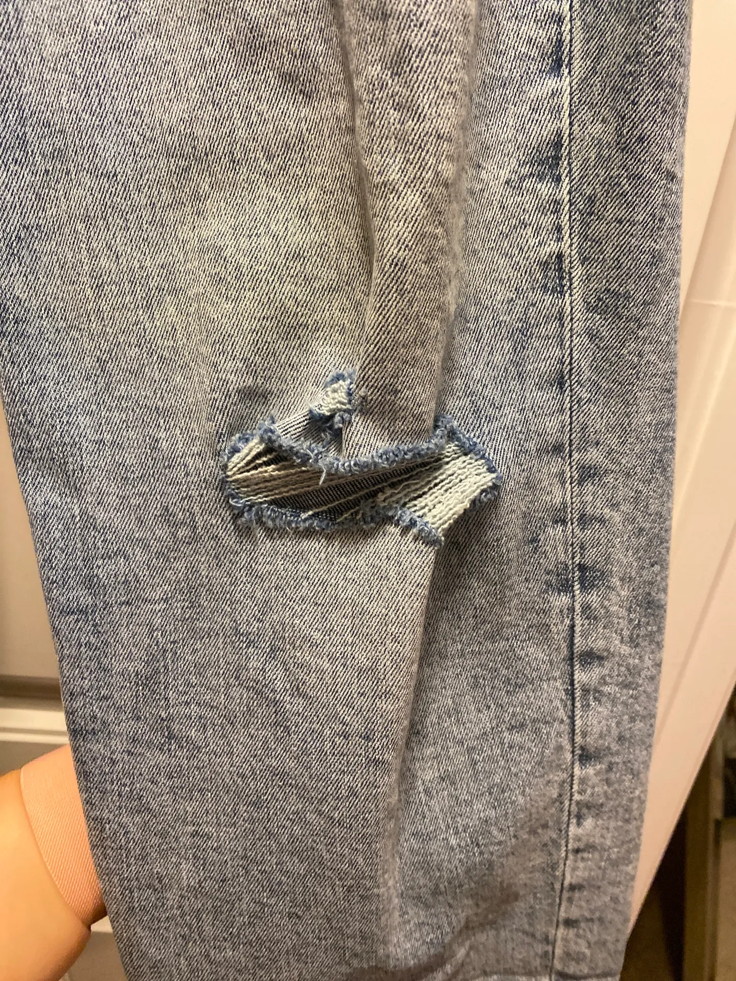 Old Navy Jeans - Image 4