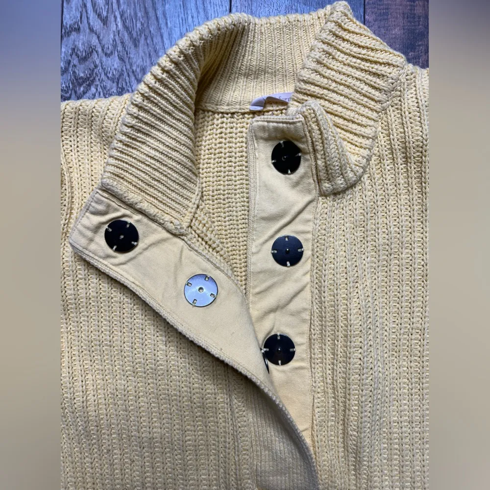 Soft surroundings butter yellow sweater size large - Image 6