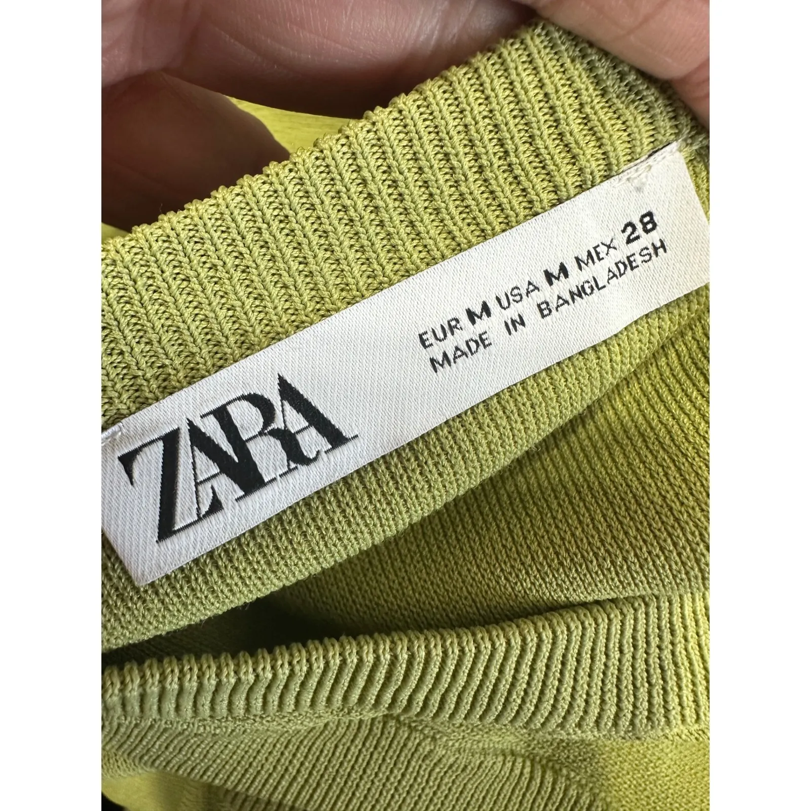ZARA Ribbed Knit Racerback Tank Top Olive Green Women's Size M Slinky Material - Image 6