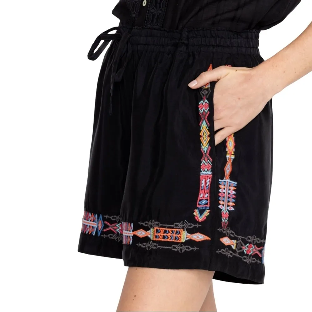 Johnny Was Sascha Embroidered Black Shorts NWT Size S Boho Festival Cupra Blend - Image 3