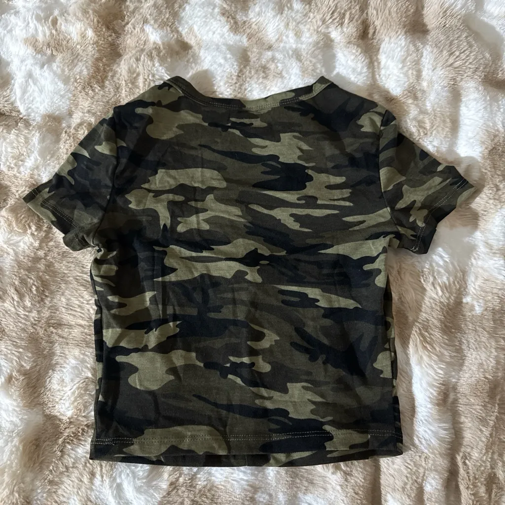 Camouflage Button - Image 2