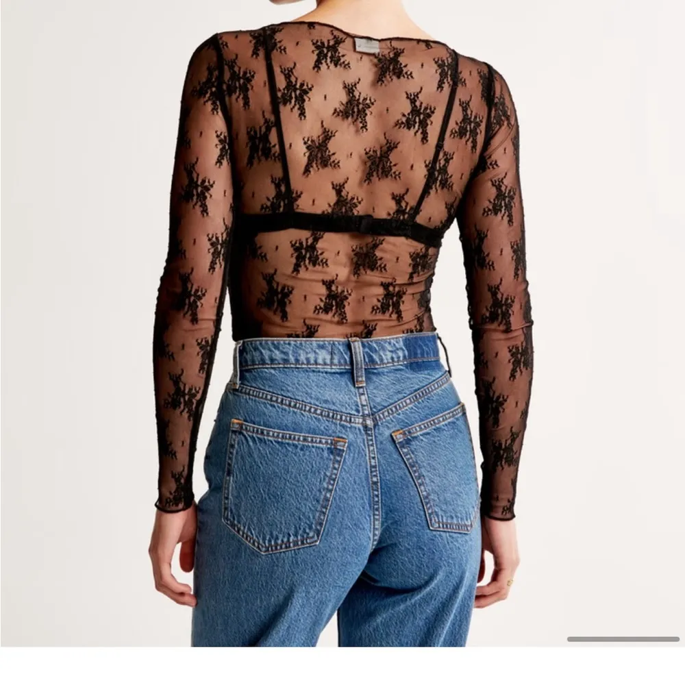 Abercrombie  Lace Layer Top - Image 2