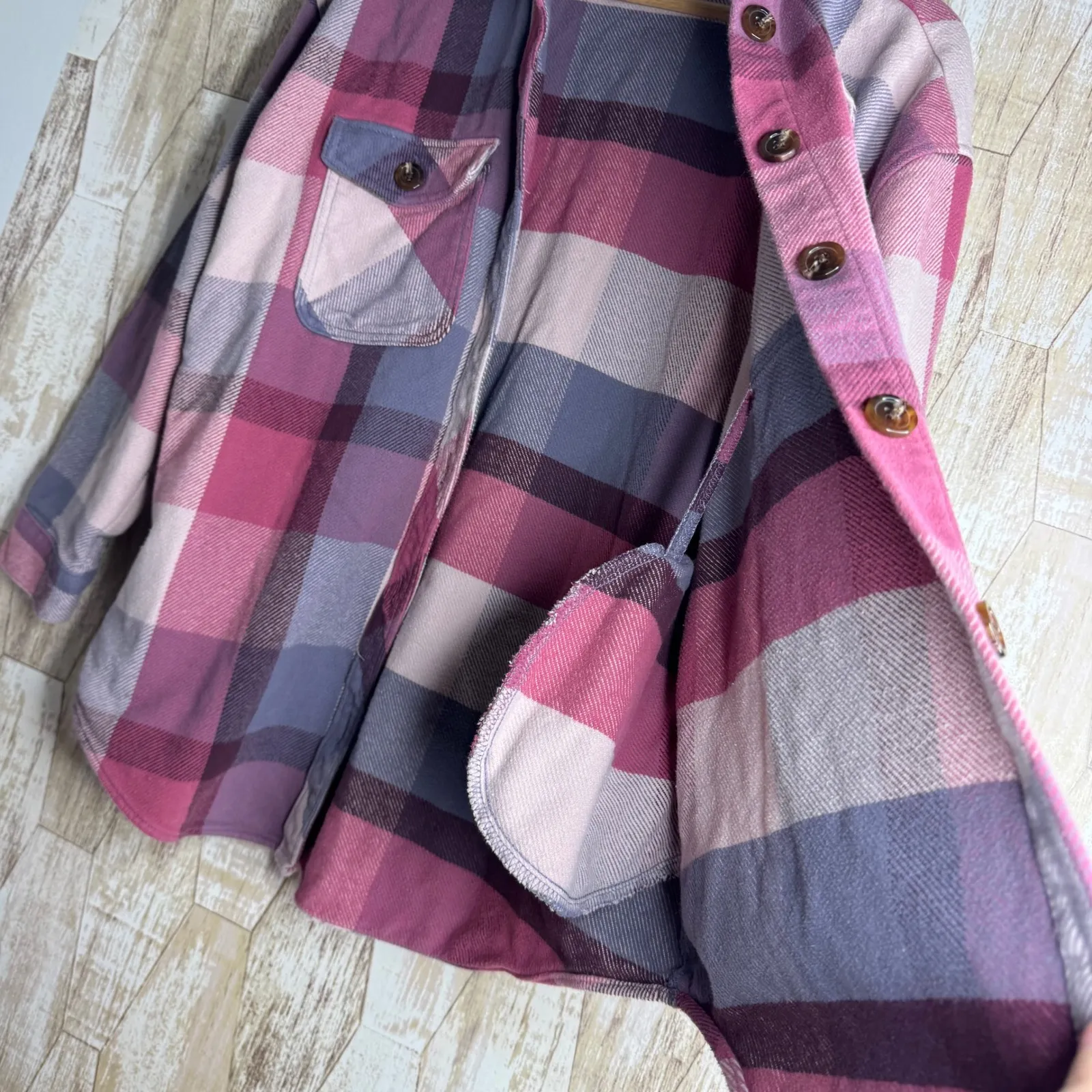 Maurices Plaid Button Up Flannel Shirt POCKETS Jacket Pink Purple Size M - Image 5