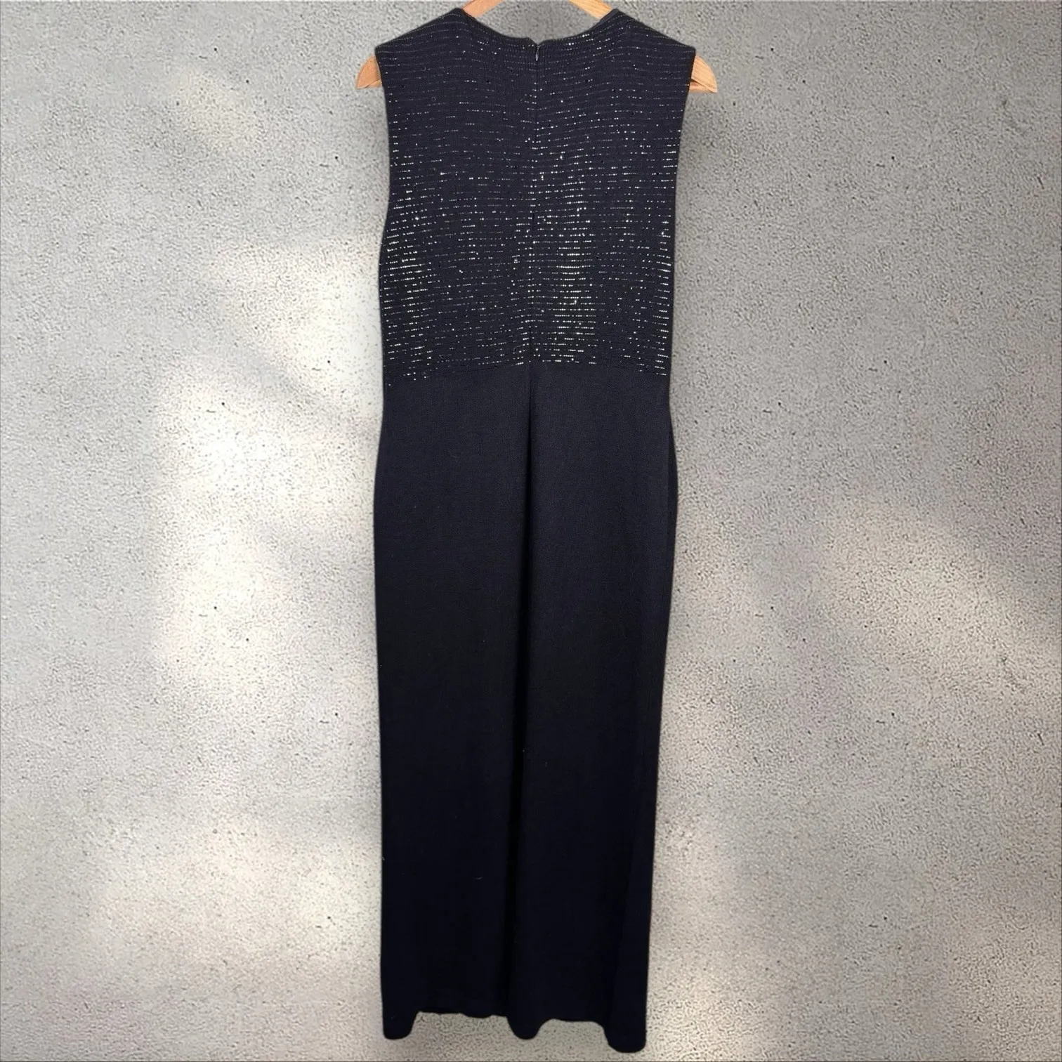 St.John Marie Gray Evening Black Knit Maxi Gown Dress Embellished Sequins‎ Sz 12 - Image 4