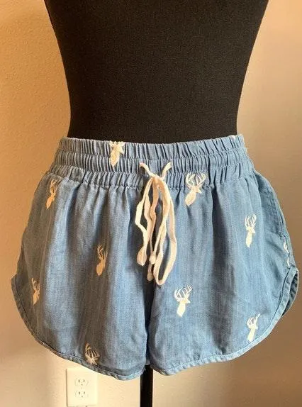 Judith March Deer Pattern Shorts - Image 2