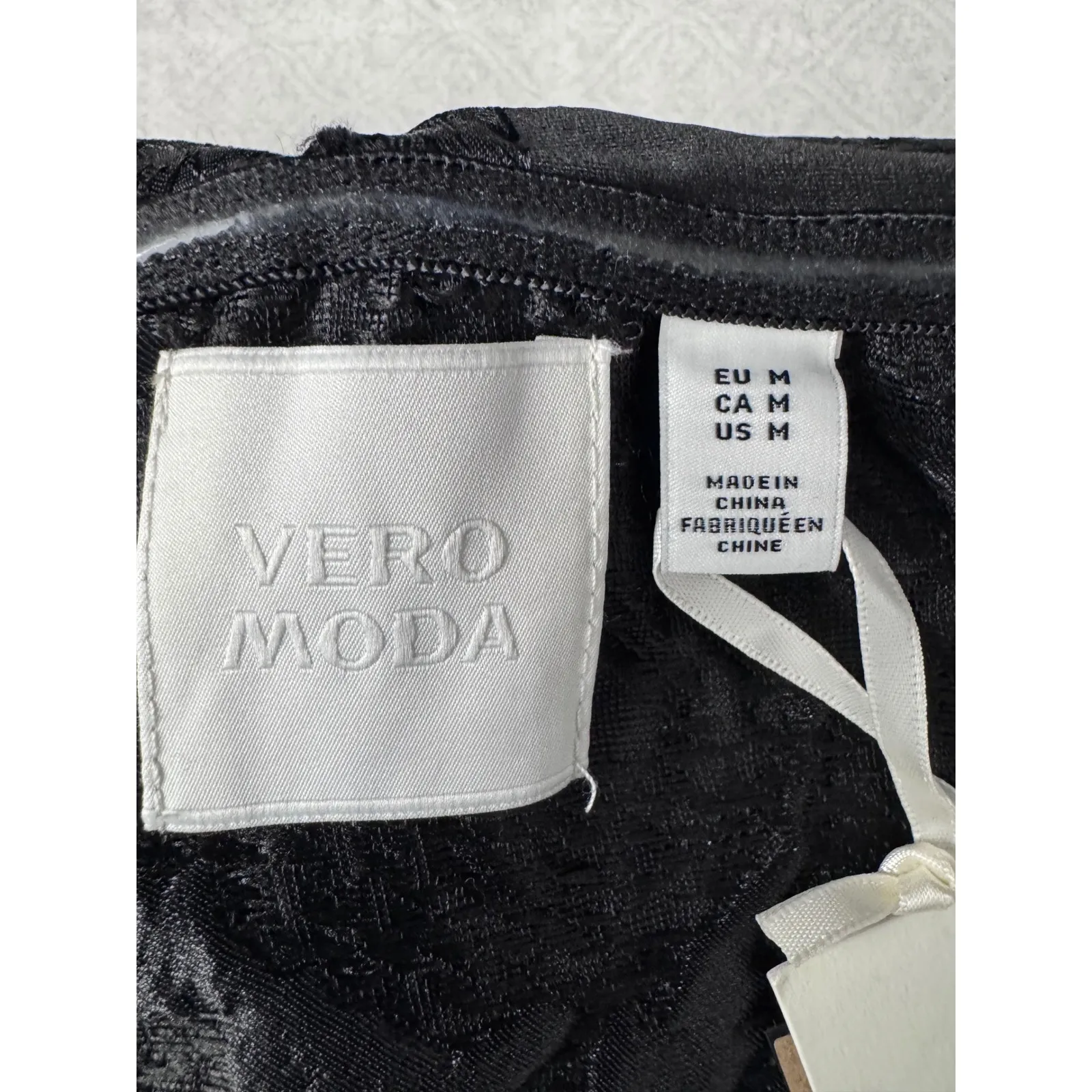 Vero‎ Moda Black Off Shoulder Bow Detail Jacquard Mini Dress Size M - Image 8