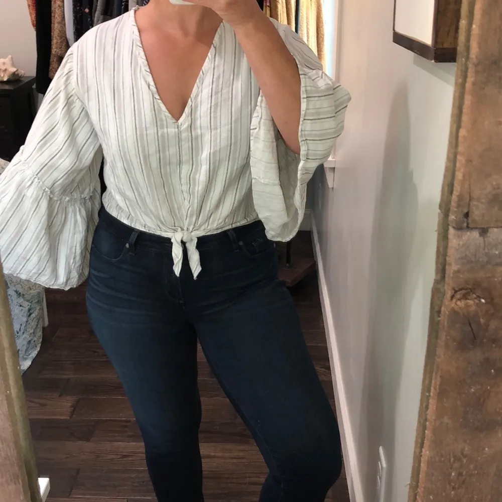 Lavender field medium bell sleeve boho blouse - Image 3