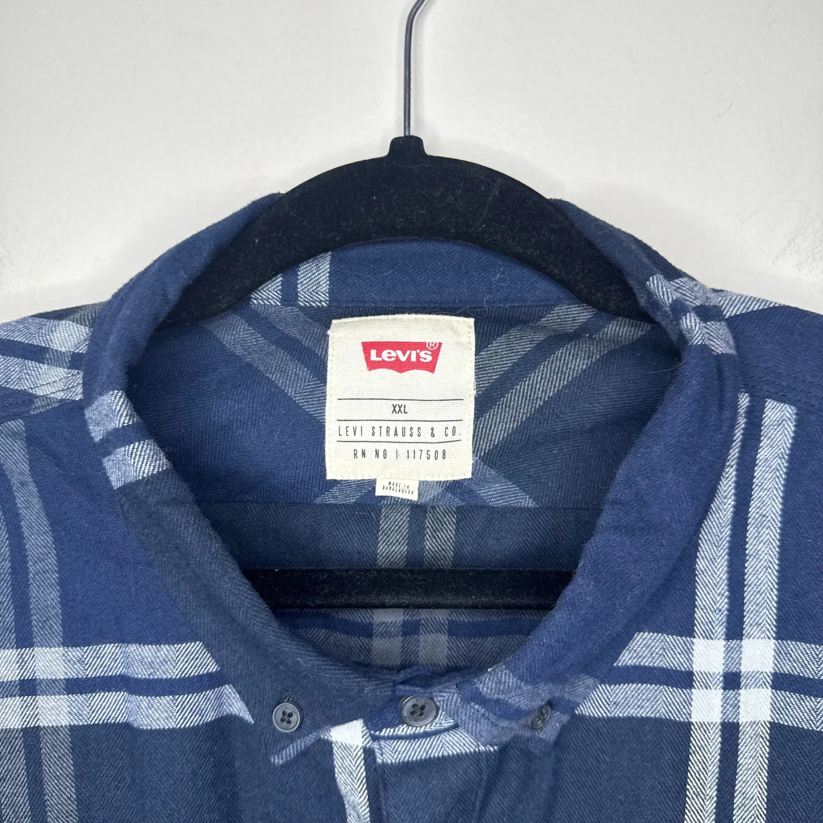 Levi's‎ Women's Relaxed Fit XXL Blue Plaid Flannel Shirt Button Up Long Sleeves - Image 2