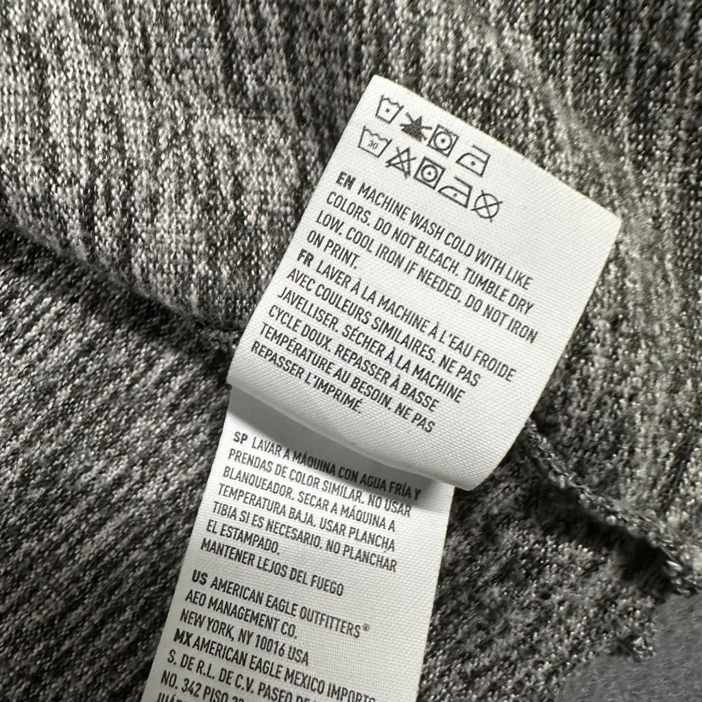 American Eagle XS Soft & Sexy Plus Heather Gray Cropped Long Sleeve Sweater - Image 8