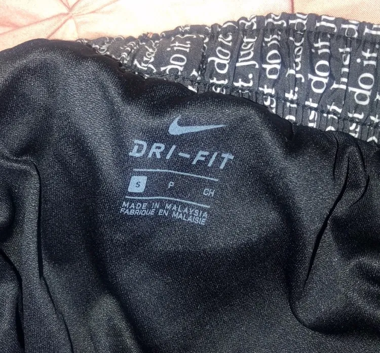 Nike Black And White Shorts, Small - Image 2