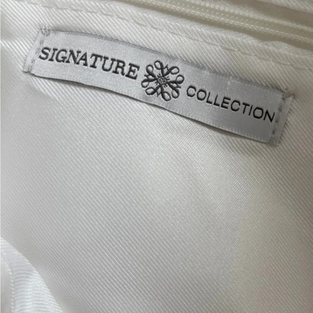 SIGNATURE DESIGN BRAND..GOLD PINEAPPLE FAUX LEATHER DESIGN TOTE BAG Tan - Image 7