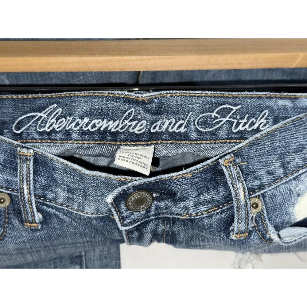 NEW Abercrombie & Fitch Blue Denim Distressed Low Rise Capris Jean Shorts Size 2 - Image 3