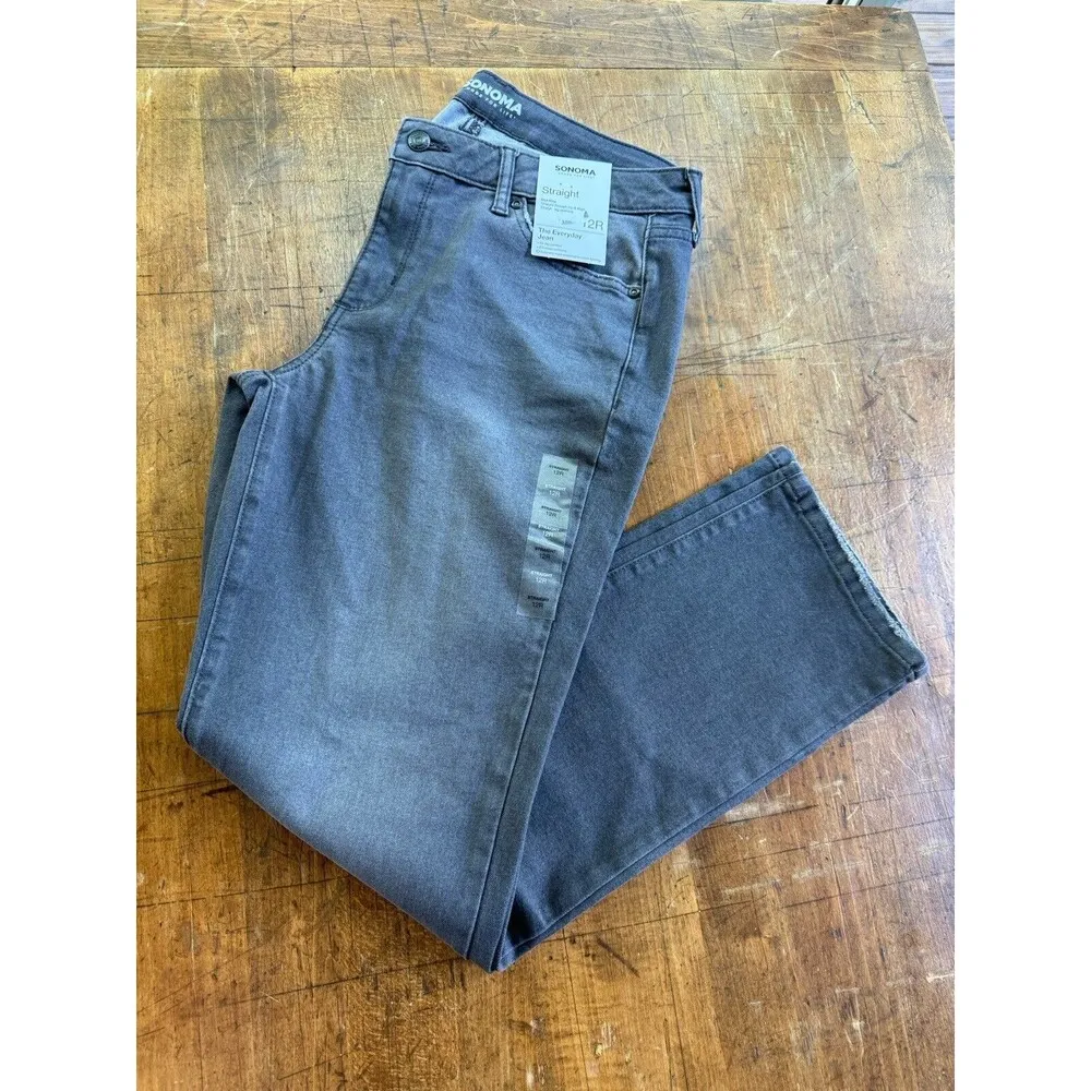 Sonoma Straight Distressed Women's size 12 Gray Denim Jeans Mid-Rise New - Image 9