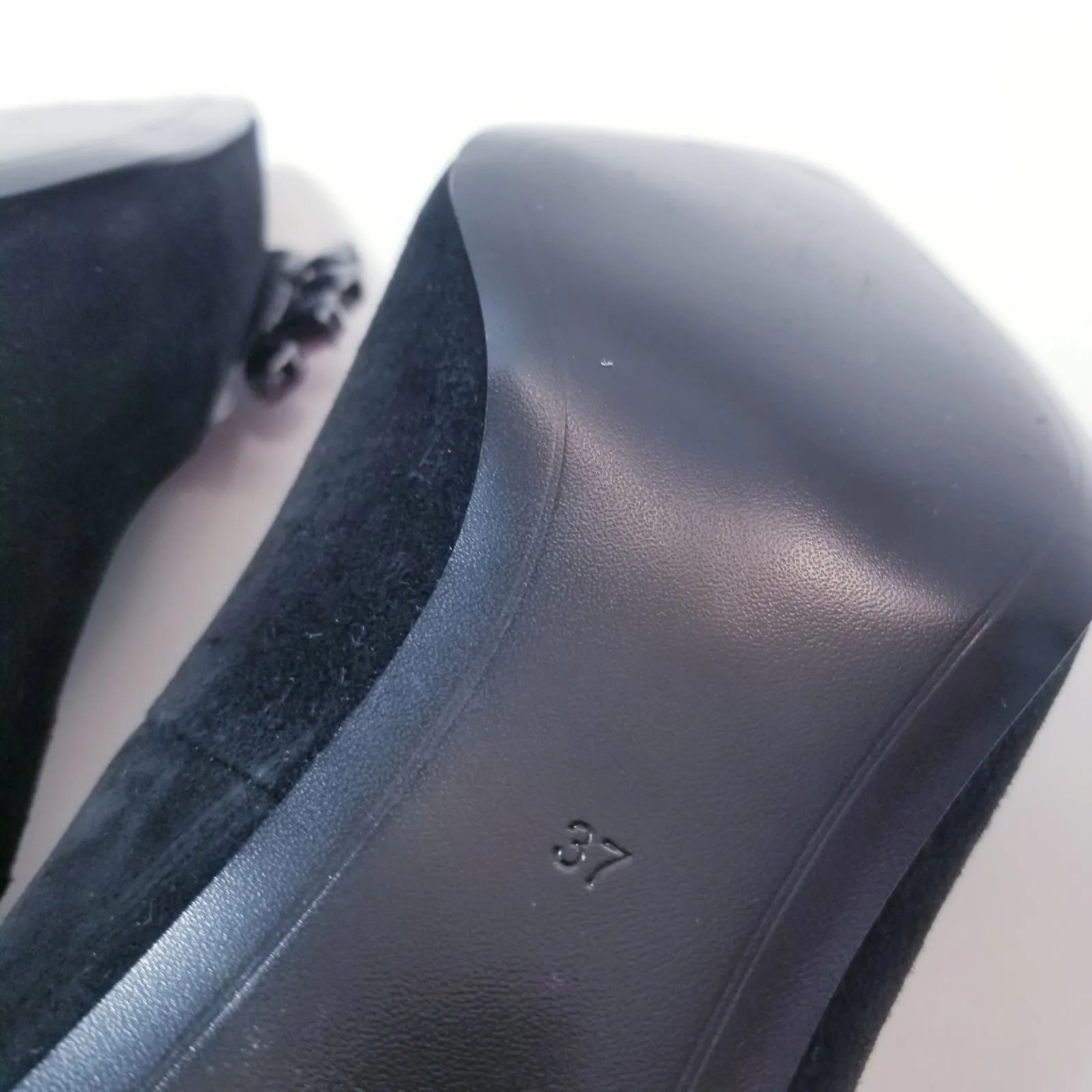 Uterque Black Suede Jeweled Rhinestones Pointy Toe Blocked Heels Size 7 - Image 6