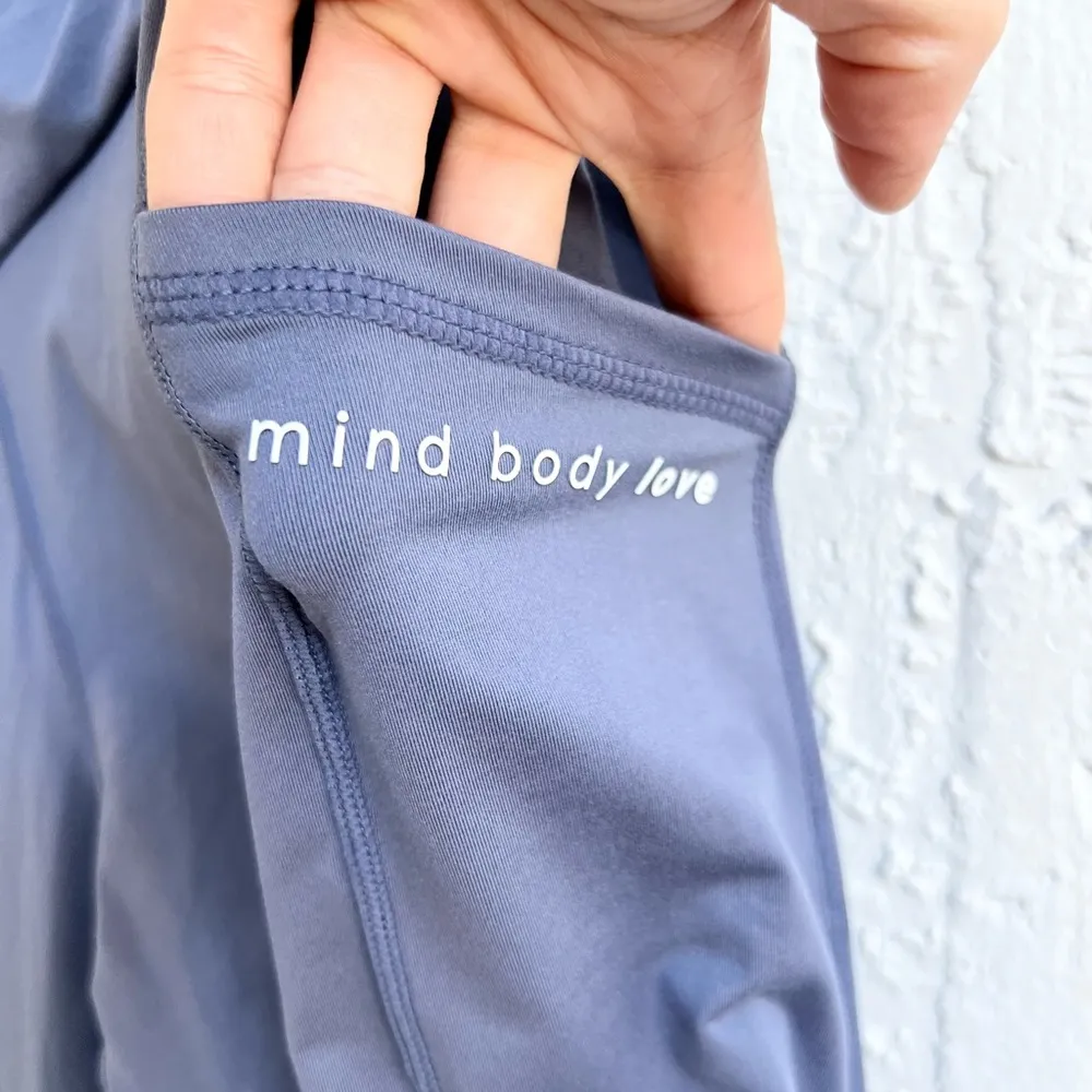 Mind body love 7/8 leggings size small - Image 4
