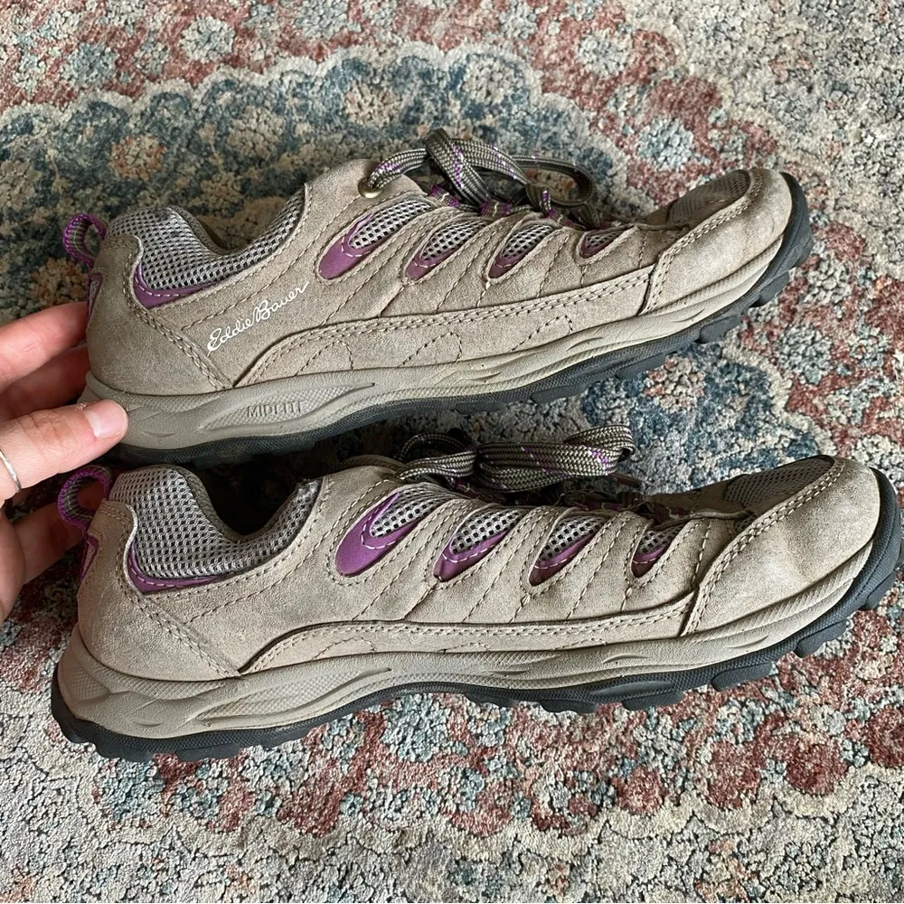 •Eddie Bauer women’s hiking shoes• Size 7.5 - Image 7