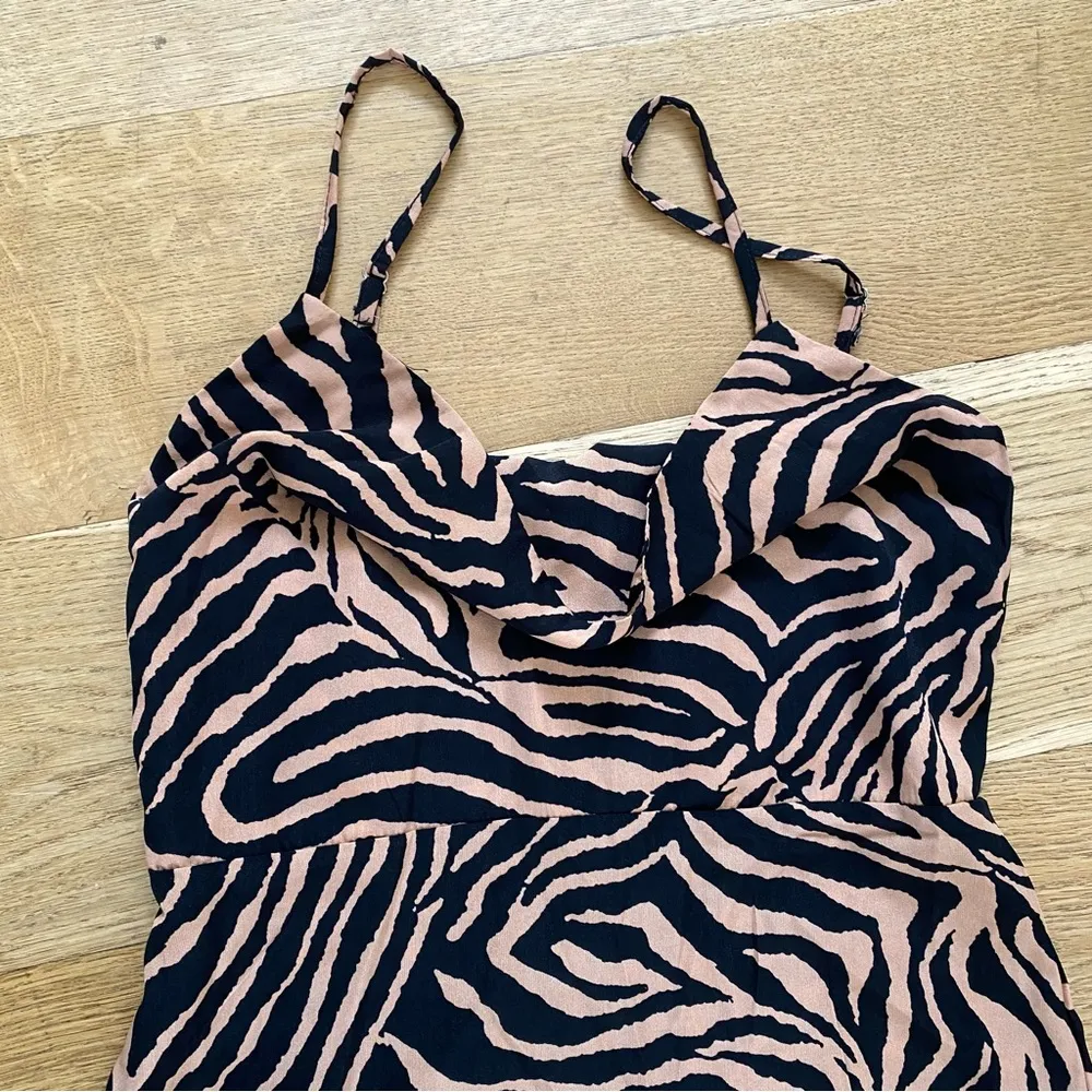 Cupshe - Zebra Print Maxi Dress in Brown and Black - Image 3