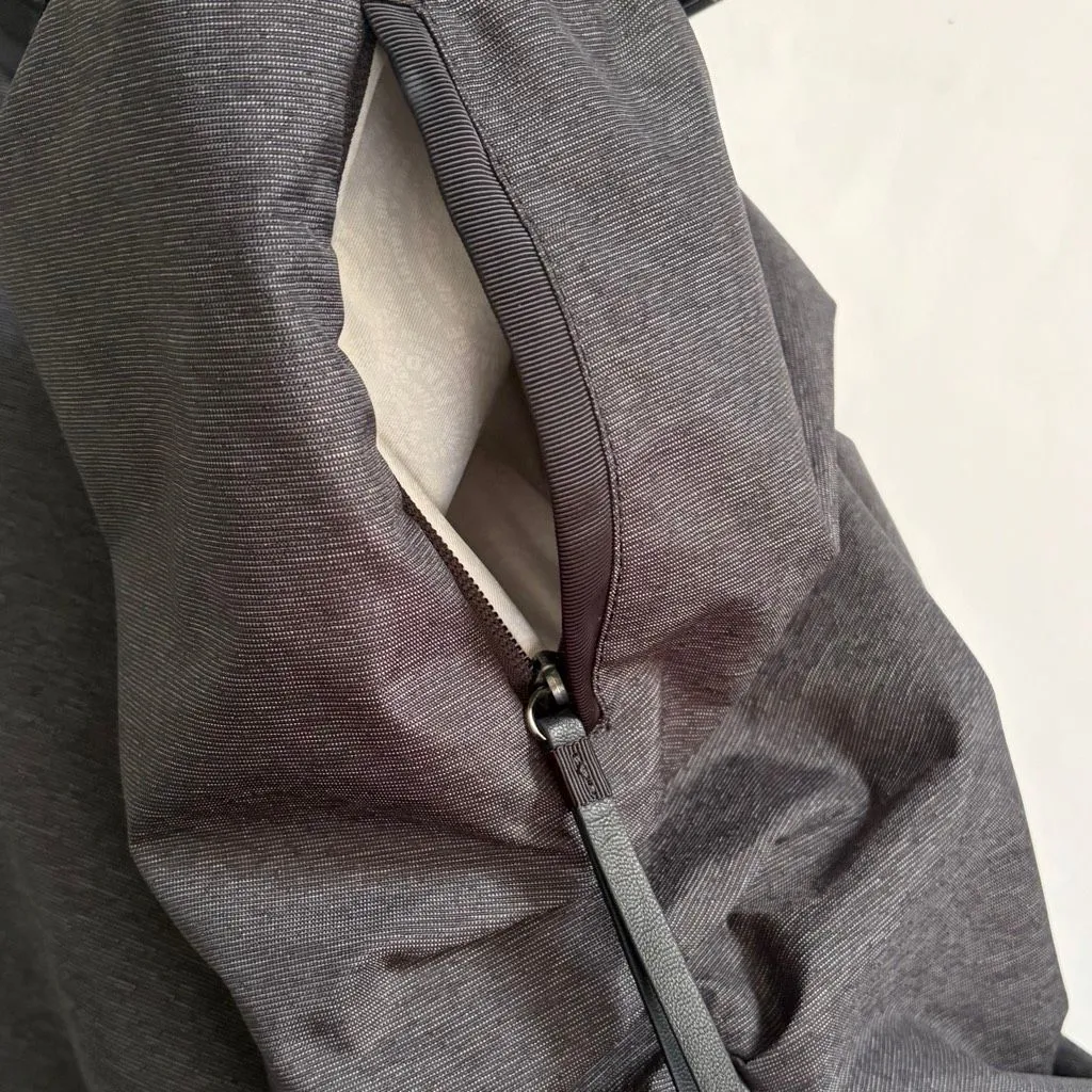 Lululemon Go-Go-Go Tote Gray Black - Image 10