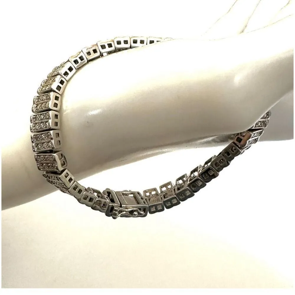 silver tone link bracelet - Image 6