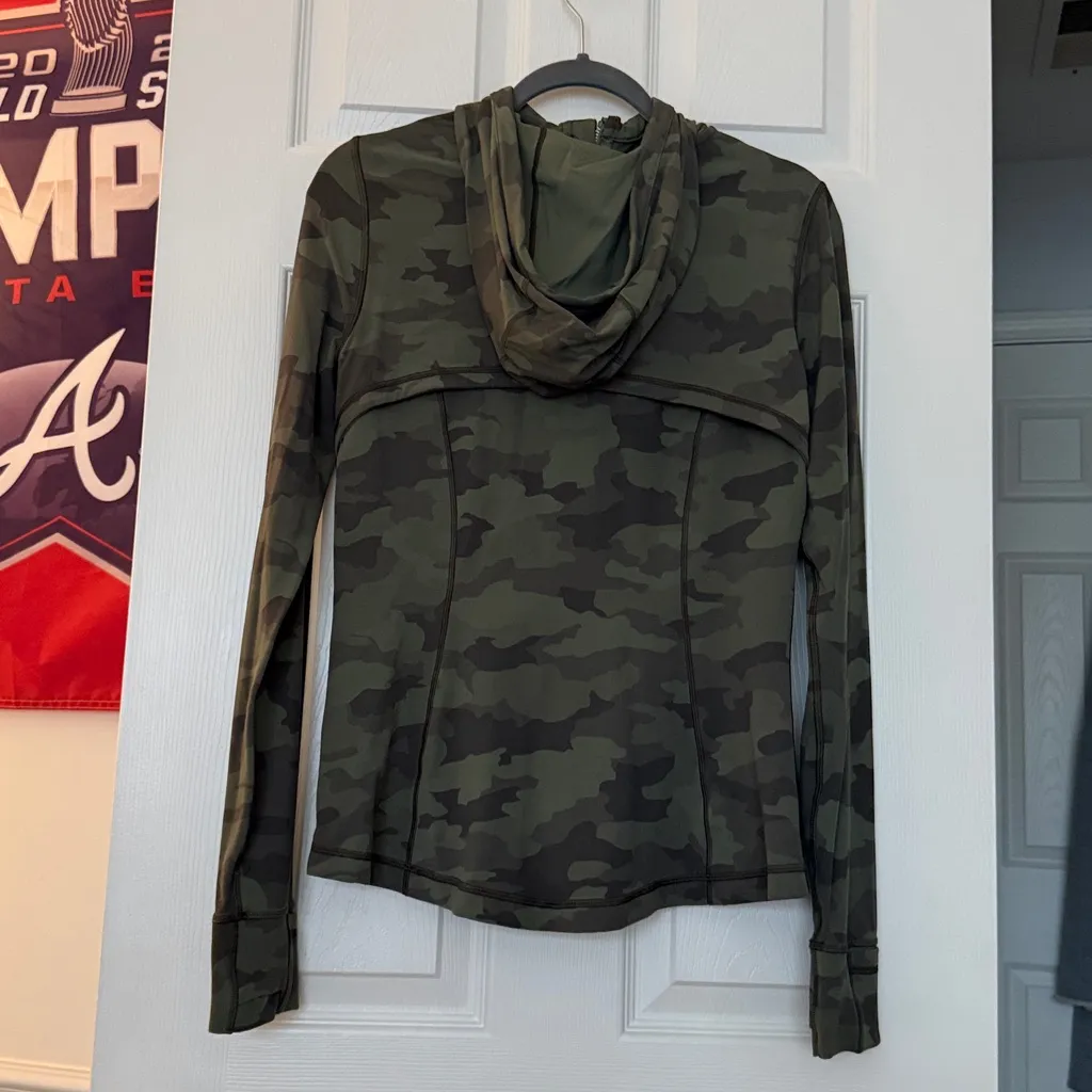 Lululemon  Hooded Define Jacket - Image 3