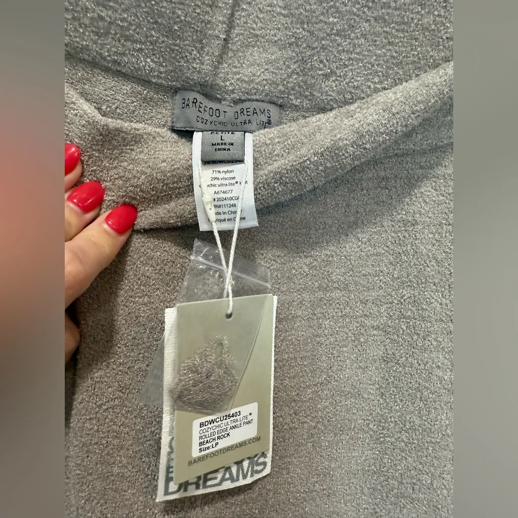 NWT Barefoot Dreams Cozychic Ultra Lite Rolled Edge Knit Ankle Pant Size Large - Image 3