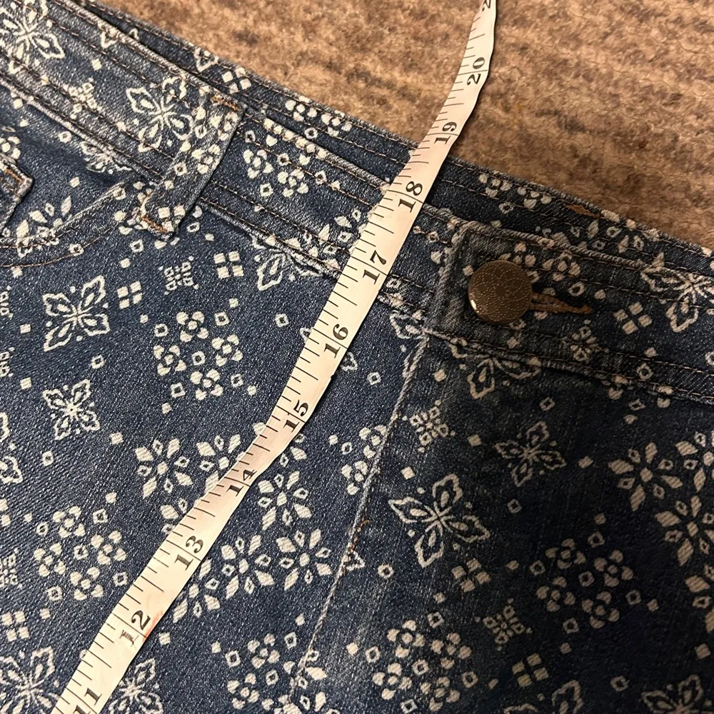 Christopher & Banks Blue and White A-line‎ Mini Skort size 14 - Image 8