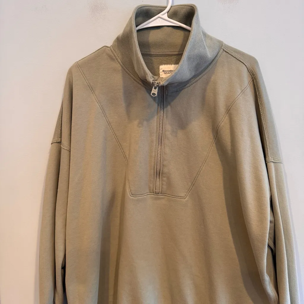 Abercrombie Soft A&F Essential Half-Zip Sweatshirt Light Green Size L - Image 2