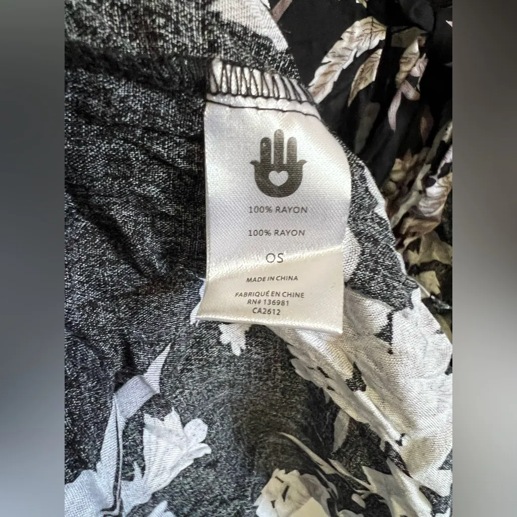 Spiritual Gangster Floral Black and White Women's Kimono - Image 3