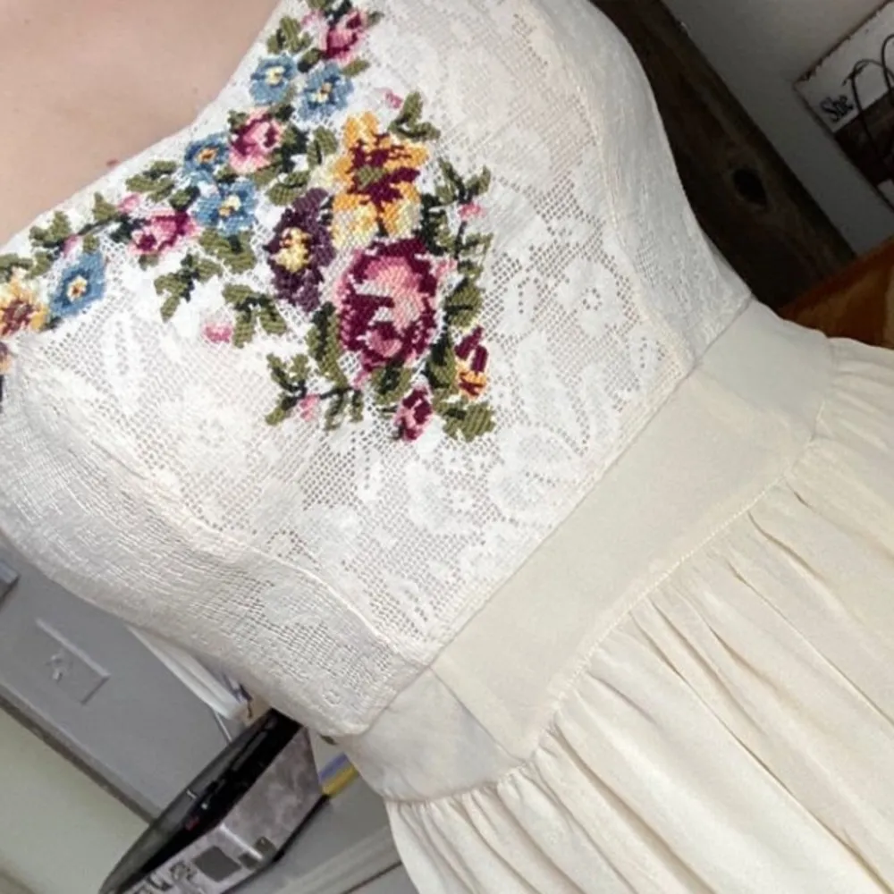 Beige Embroidered Strapless Mini Dress Womens XS - Image 3