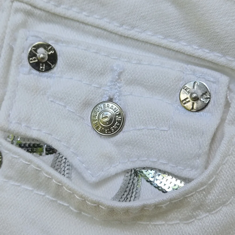 True Religion Brand Jeans Women Becky White Lowrise Bootcut Denim Size 26 - Image 4